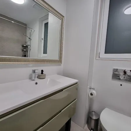 Grand Look & Location For Business On Bucharest