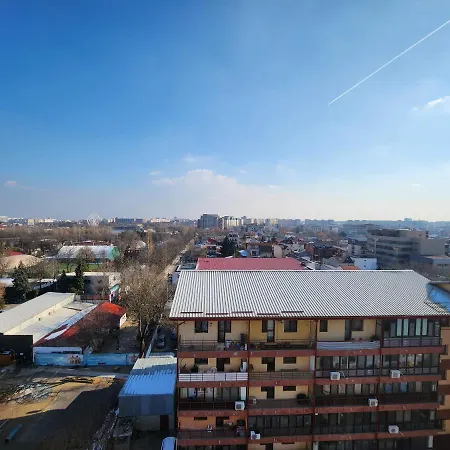Apartment Grand Look & Location For Business On